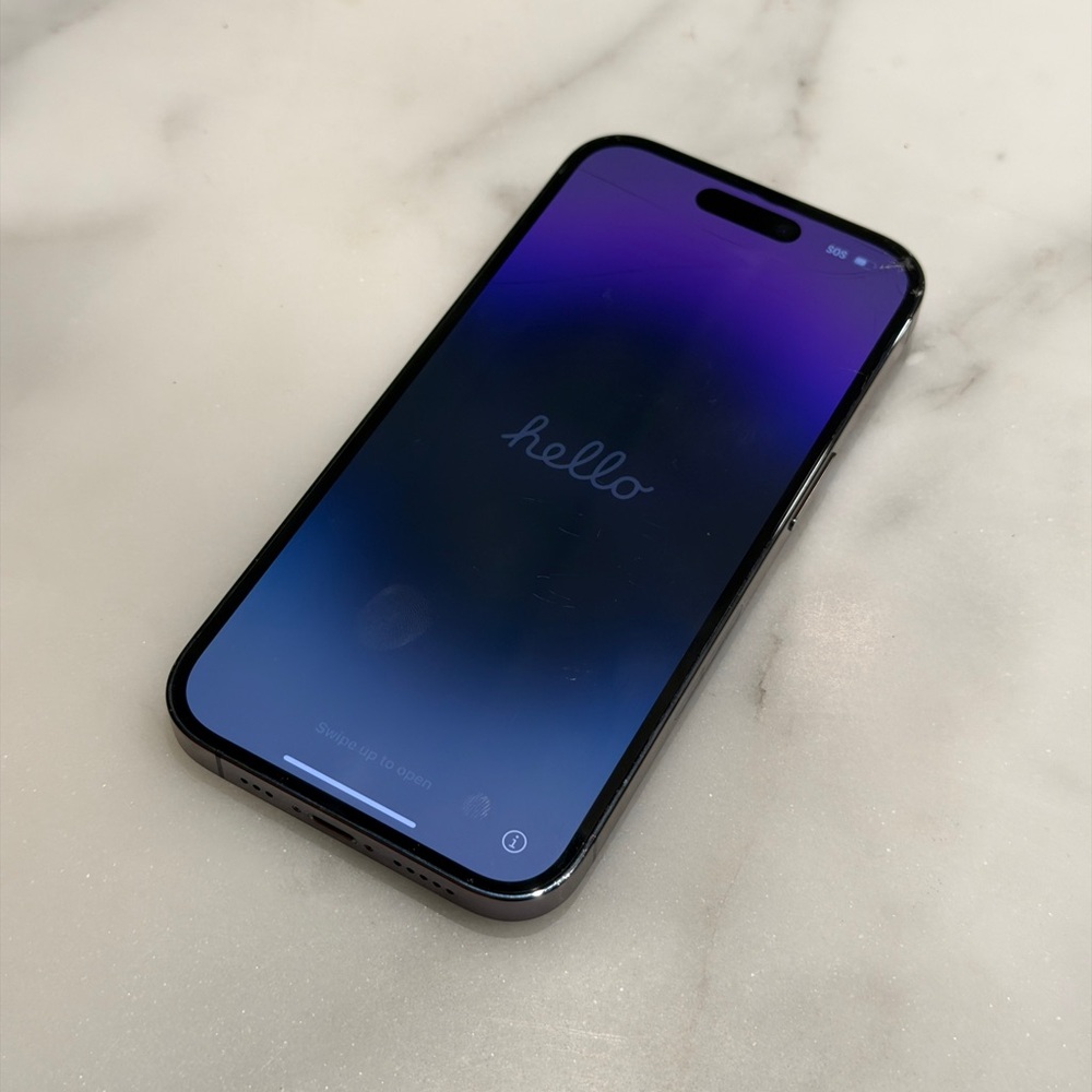 iPhone 14 Pro. Unlocked.